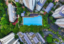 Private Pool vs. สระส่วนกลาง: ซื้อคอนโดแบบไหน แล้วชีวิตจะไม่พัง? Private Pool vs. สระส่วนกลาง: ซื้อคอนโดแบบไหน แล้วชีวิตจะไม่พัง?